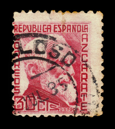 SPAIN, CIRCA 1935: stamp printed in Spain , showing portrait Gumersindo de Azcarate (1840-1917), spanish philosopher, jurist and politician, circa 1935のeditorial素材