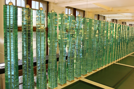 LONDON, ENGLAND - May 24,2017: hall with a collection of art glass products in the Victoria and Albert Museum, London, UKのeditorial素材