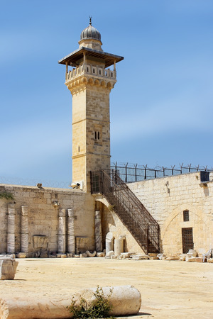 Al-Fakhria minaret, minaret tower on the south-west corner of the Temple Mount, Old City of Jerusalem, Israelの写真素材