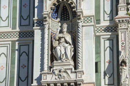 decorative elements at the facade of cathedral Santa Maria del Fiore (Duomo), Florence, Tuscany, Italyの写真素材