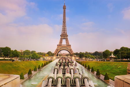 view of the Eiffel Tower and Fountain of Warsaw from Trocadero gardens, Paris, Franceの写真素材