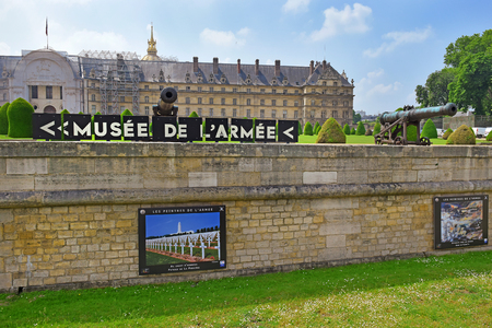 PARIS, FRANCE -24 may 2018  Les Invalides, The National Residence of the Invalids and Army Museum in Paris, Franceのeditorial素材
