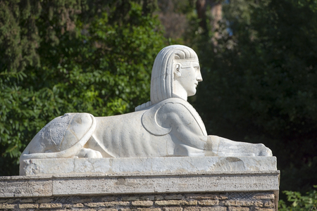 ancient statue of Sphinx on Piazza del Popolo, Rome, Italyの写真素材