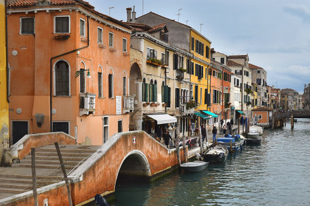 Venice, Italy - January 30, 2019: picturesque canals of Venice away from the tourist routes, Cannaregio district, where ordinary venetians liveのeditorial素材