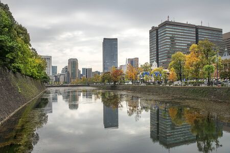 Tokyo, Japan - november 09, 2019: cityscape of Tokyo, view of the central business district of Tokyo from a city public parkのeditorial素材