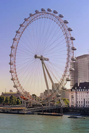 ferris wheel London eye  in London, Englandのeditorial素材