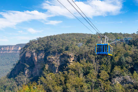 KATOOMBA, AUSTRALIA - April 25, 2018: The Scenic cable car ( Skyway Cable Car) in Blue Mountains National Park, New South Wales, Australiaのeditorial素材