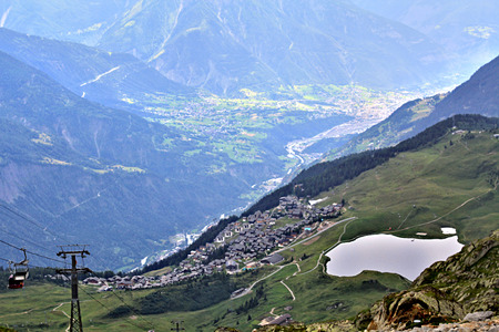 Panoramic view of the Alps in Switzerland on a hot summer dayの写真素材