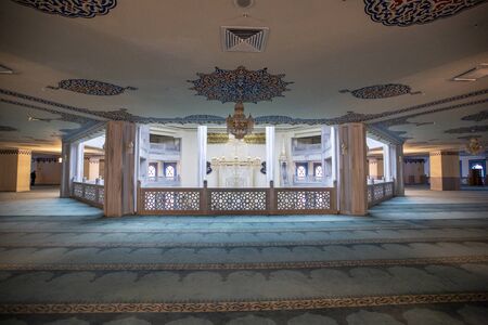 Moscow, Russia - February 11, 2020: Interior of the largest and highest Muslim mosque in Europeのeditorial素材