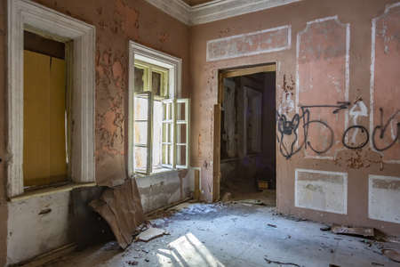 Podyachevo, Russia - March 28, 2021: Ruined interior of the Nikolskoye-Obolyaninovo Estate. Built in 1760. A monument of cultural heritage. The building is in the process of restorationのeditorial素材