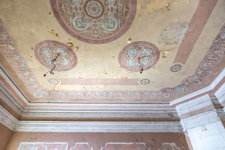 Podyachevo, Russia - March 28, 2021: Ruined interior of the Nikolskoye-Obolyaninovo Estate. Built in 1760. A monument of cultural heritage. The building is in the process of restorationのeditorial素材