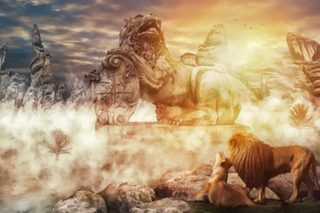 The statue of the lion kingの写真素材