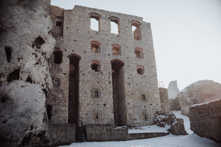 Zamek Ogrodzieniec castle, Old ruins in Polandのeditorial素材