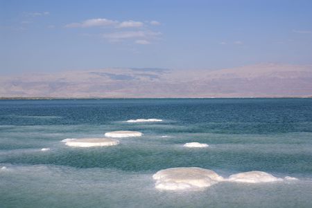 Islands of crystal salt of the Dead Sea             の写真素材