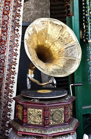 The retro device for playing phonograph recordsの写真素材