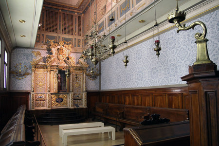 JERUSALEM, ISRAEL - DECEMBER, 14, 2014:  Vittorio Veneto Synagogue from 1700 AD, northern Italy, Israel Museumのeditorial素材