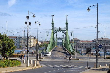 BUDAPEST, HUNGARY - SEPTEMBER 28, 2016: Liberty Bridge over the River Danube from Buda to Pestのeditorial素材