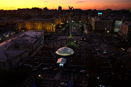 KIEV, UKRAINE - OCTOBER 01, 2019: Top view of the main square of Kiev Maidan at sunsetのeditorial素材