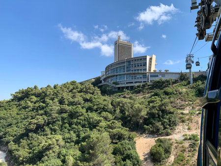 HAIFA, ISRAEL - AUGUST 08, 2022: View from the cable car cabin to the Eshkol Tower of Haifa Universityのeditorial素材