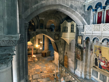 JERUSALEM, ISRAEL - DECEMBER 28, 2021: Interior of the Church of the Holy Sepulcher, view from Golgothaのeditorial素材
