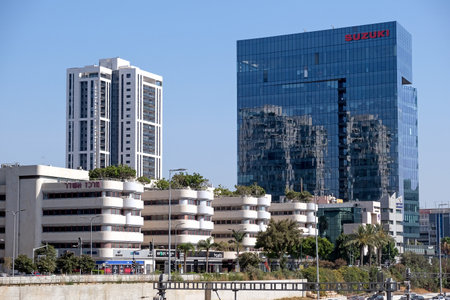 TEL-AVIV, ISRAEL - AUGUST 02, 2022: Skyscrapers and office buildings in Tel Avivのeditorial素材