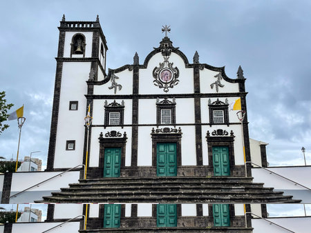 PONTA DELGADA, SAN MIGUEL, AZORES - SEPTEMBER 24, 2022: Christian Church of Sao Roque (Mother Church), the first Baroque church in the Azores Archipelagoのeditorial素材