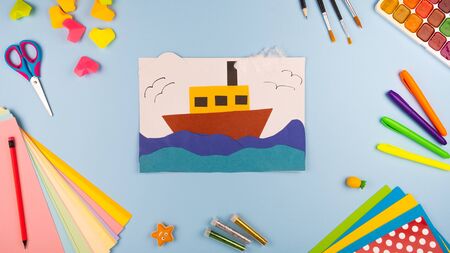 Creative Activities, Cut Paper Art, Easy Crafts for Kids, engaging activities for DIY gift for mom in Mothers Day.の写真素材