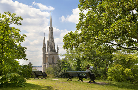 LONDON UK - MAY 15, 2014  Old English park south of London のeditorial素材