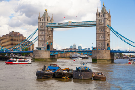 LONDON, UK - AUGUST 16, 2014: Tower bridge and river Thames South bank walk.のeditorial素材