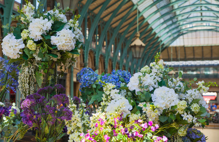 LONDON, UK - 22 JULY, 2014: Flower shop in Covent Garden marketのeditorial素材