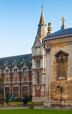 CAMBRIDGE, UK - JANUARY 18, 2015: Pembroke college, university of Cambridge. The inner courtyard with churchのeditorial素材