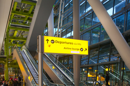 LONDON, UK - MARCH 28, 2015: Interior of departure hall Heathrow airport Terminal 5. New buildingのeditorial素材