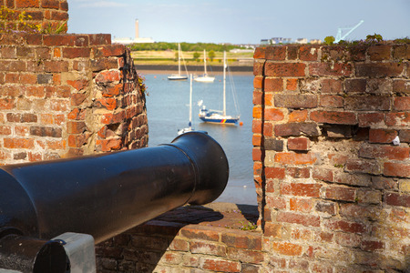 ROCHESTER, UK - MAY 16, 2015: Upnor Castle is an Elizabethan artillery fort located on the west bank of the River Medway in Kent.のeditorial素材