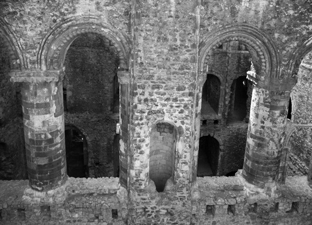 ROCHESTER, UK - MAY 16, 2015: Rochester Castle 12th-century. Inside view of castle's ruined palace walls and fortificationsのeditorial素材