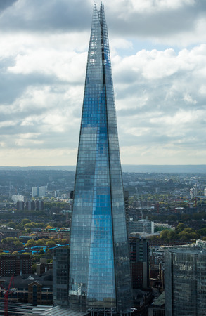 LONDON, UK - OCTOBER 14, 2015. London panorama, Shard of Glassのeditorial素材