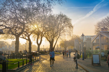 LONDON, UK - APRIL 15, 2015: Embankment of the river Thames at sunset.のeditorial素材