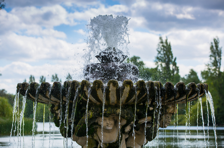 London, UK - September 8, 2016:  Italian garden with fountains in the Hyde parkのeditorial素材