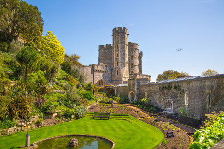 Windsor, UK - May 5, 2018: View at the medieval Windsor Castle, built 1066 by William the Conqueror. Official residence of Queen. Berkshire, England UKのeditorial素材