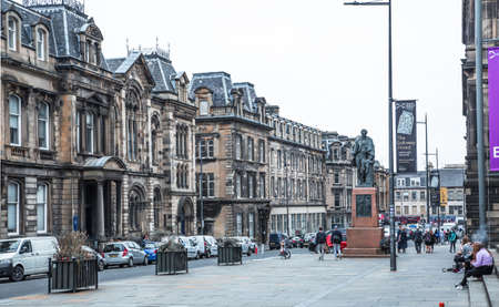 Edinburg, UK - August 23, 2021: Johnson terrace view with cars, people and old housesのeditorial素材
