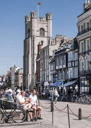 Cambridge, UK - July 16, 2021:  King's  street view with restaurants, shops and walking peopleのeditorial素材