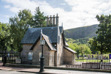 United Kingdom, Edinburgh - 26 August, 2021: Guard's house in  Holyrood palace 16th centuryのeditorial素材
