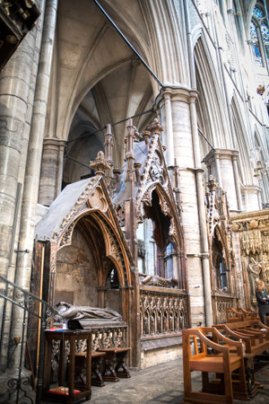London, UK - November 27, 2022: Prayers places the Collegiate Church of St. Peter at Westminster Abbeyのeditorial素材