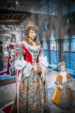 London, UK - November 27, 2022: Catherine, Duchess of Buckingham wax effigy with her son Robertのeditorial素材