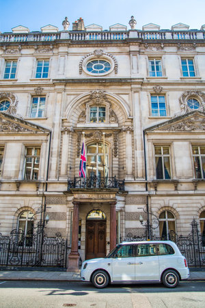 London, UK - 9 September, 2023: Street view in Mayfair with beautiful periodic buildings. Mayfair is one of the richest areas to live with fancy lifestyleのeditorial素材