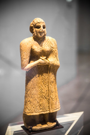 UAE, Abu Dhabi - August 22, 2024: Louvre Abu Dhabi, interior with exhibits, art collectionのeditorial素材