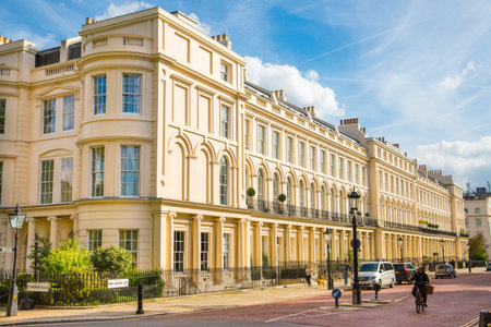 London, UK - September 29, 2025: Outer circle street in Regent Park and beautiful town house of early 19th centuryのeditorial素材