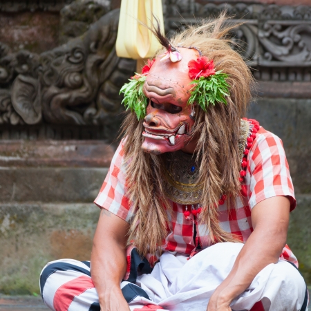 BALI - SEP 21: Barong and Kris Dance performs at Sahadewah, in Batubulan, Bali, Indonesia on Sep 21, 2012. This famous play represents an fight between good and bad gods.のeditorial素材