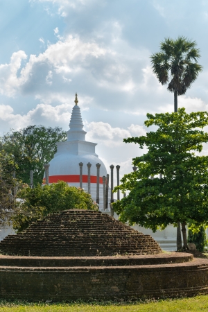 Thuparamaya or Thuparama dagoba (stupa) in Anuradhapura, Sri Lanka の写真素材
