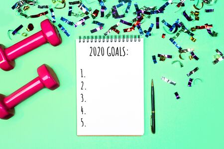 Goals list for New Year Holiday.の写真素材
