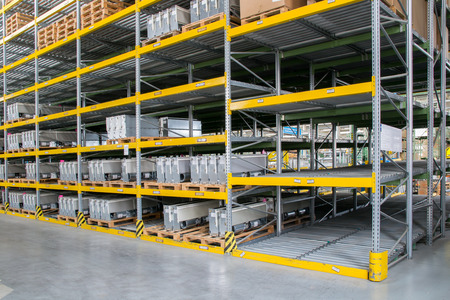 shelving gravity for pallets